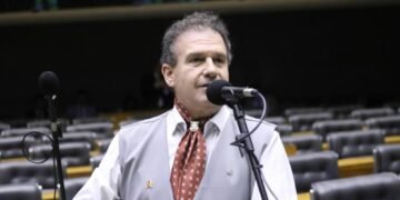 Projeto de Pompeo que reconhece o gênero musical Bugio como manifestação cultural é aprovado em comissão