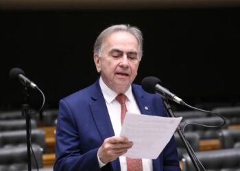 Comissão de Viação e Transporte aprova requerimentos do deputado Leônidas Cristino