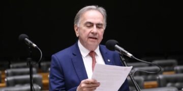 Comissão de Viação e Transporte aprova requerimentos do deputado Leônidas Cristino