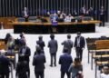 Segue para sanção presidencial MP que reduz para 30 dias fila do INSS