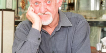 Duda Salabert homenageia Jaguar e propõe inscrever o nome do cartunista no Livro dos Heróis e Heroínas da Pátria