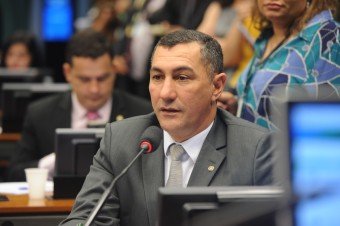 Comissão aprova distribuição de eletrônicos para agentes comunitários de saúde