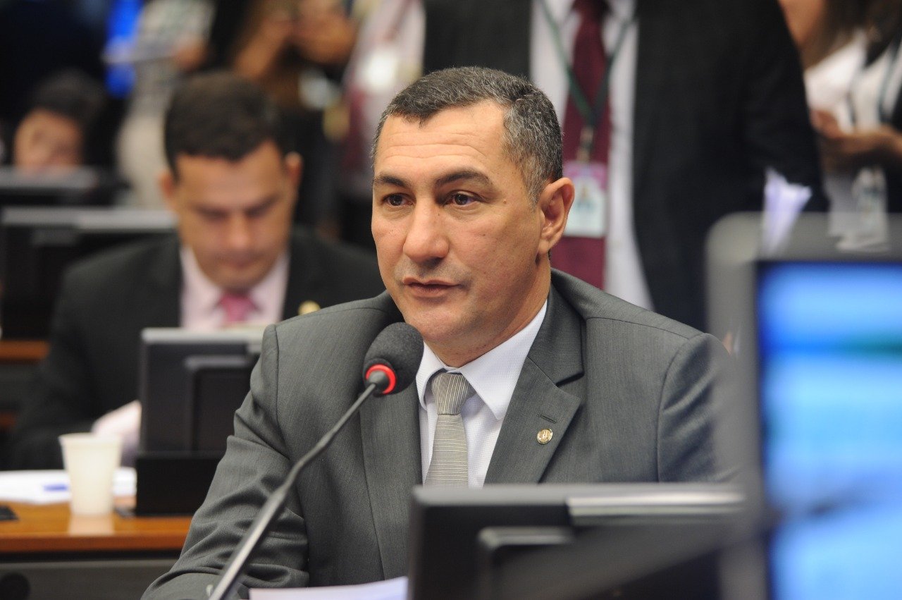 Indicação de Jesus Sergio ao Ministério da Saúde sugere urgência na vacinação de crianças
