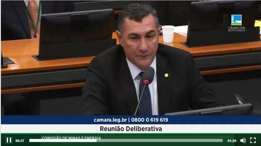 Deputados aprovam requerimento de Jesus Sergio para ouvir ministro de Minas e Energia