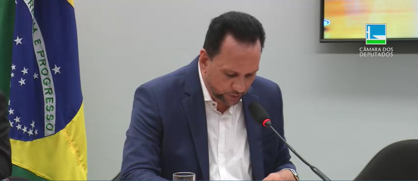 Parecer aprovado de Josenildo prevê informações da vida acadêmica de estudantes com deficiência