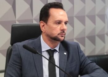 Iniciativa de Josenildo inclui pescador artesanal na lei que homenageia pesca esportiva