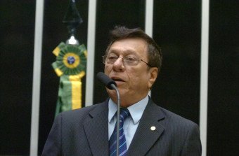 Julião Amin reassume mandato na Câmara Federal