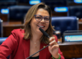 A senadora pedetista Leila Barros vai relatar MP da taxa das blusinhas