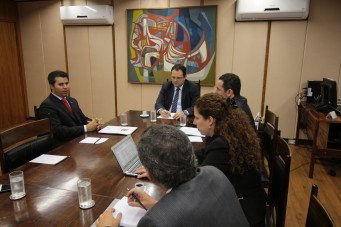 Nelson Barbosa e deputado Marcos Rogério discutem DRU