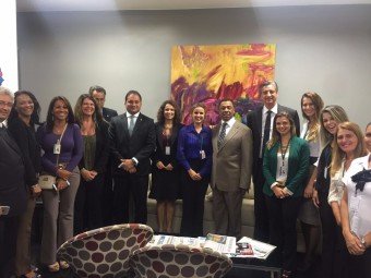 Bancada do PDT na Câmara homenageia funcionárias no Dia da Mulher