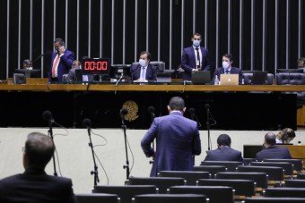 Câmara aprova propostas pedetistas que preveem prioridades a profissionais da saúde nos testes de Covid-19