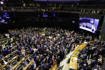 PDT forma segundo maior bloco na Câmara com 10 partidos