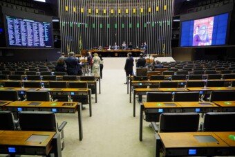 Aprovado projetos de pedetistas que definem crimes contra o Estado Democrático de Direito