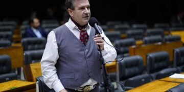 Aprovado nome de “Romildo Bolzam” a rodovia entre Osório e São José do Norte, no Rio Grande do Sul