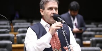 A cidade gaúcha de Três de Maio poderá receber o título de “Berço da Canção Estudantil”