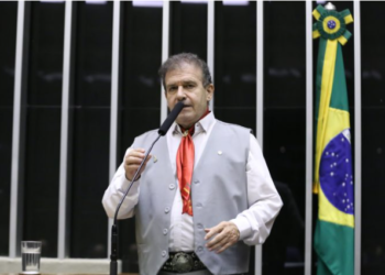 Comissão aprova projeto de Pompeo de Mattos que cria o programa “Vacina em Casa”