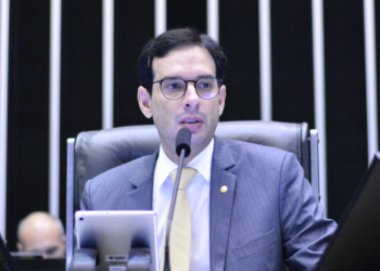 Aprovado na Comissão de Saúde projeto de Leo Prates com medidas para tratamento bucal diferenciado da pessoa com deficiência