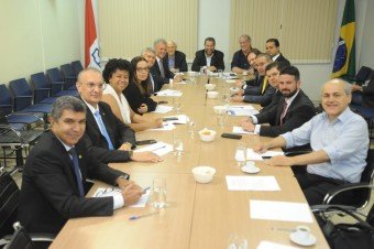 PDT reafirma defesa do País contra medidas do Governo Federal