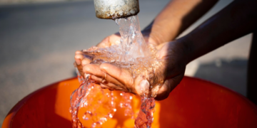 Aprovado em comissão projeto que reduz IPTU para imóveis que reusem água