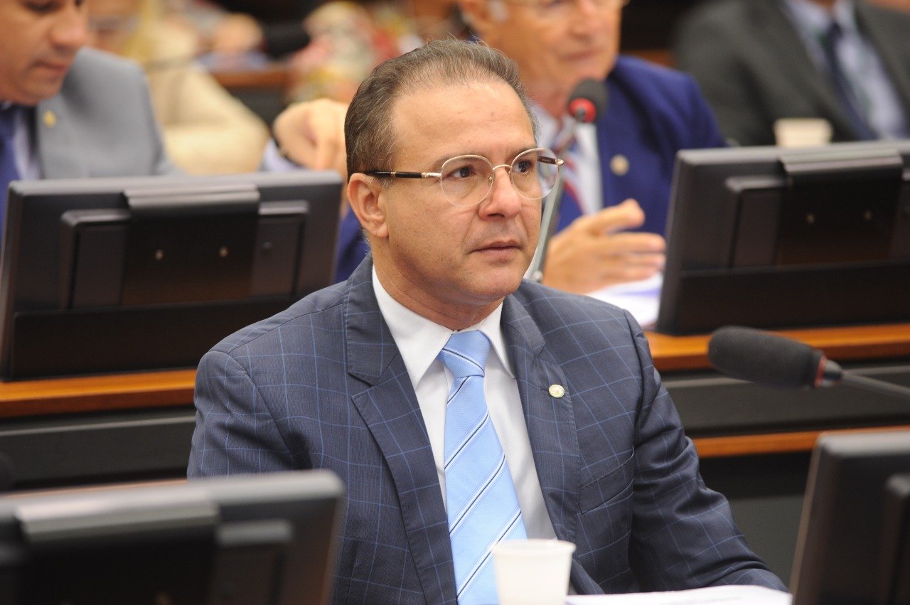 Projeto de Robério Monteiro veda redução de honorário em causa com valor condenatório calculável