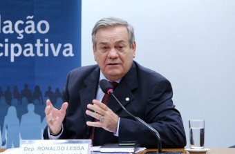 Artigo: Os Estados Unidos e o Futuro