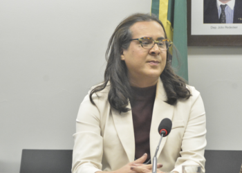 Comissão aprova projeto que obriga registro de violência contra criança a indicar se denúncia partiu da escola