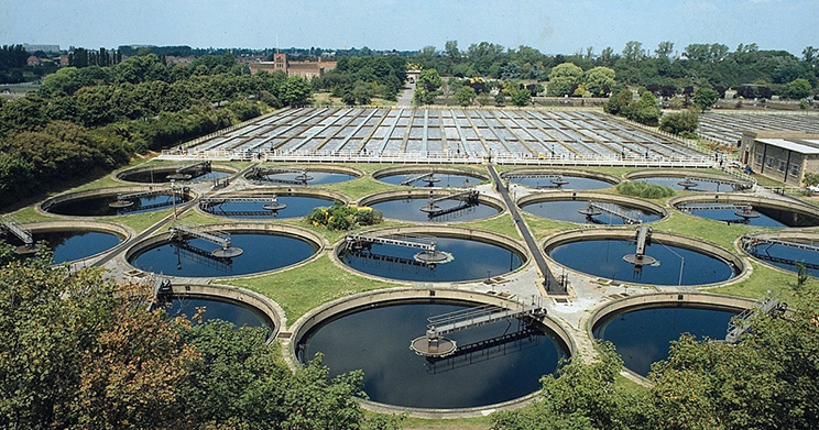 Parlamentares criticam vetos ao novo marco do saneamento que podem ser derrubados no Congresso