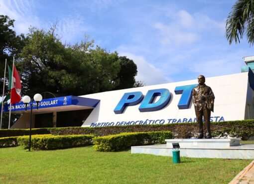 PDT aciona o TSE sobre participação de intérprete de libras em live de Bolsonaro em período eleitoral