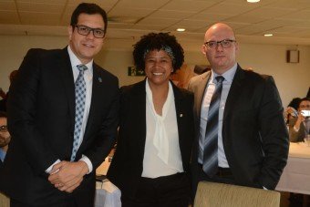 Tratamento radioterápico é tema de palestra na Câmara