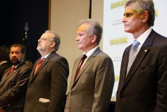 André Figueiredo assume Ministério das Comunicações