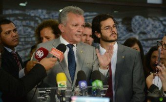 Pedetistas querem revogar resolução que exclui artistas do MEI