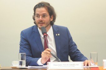 Túlio Gadêlha convida o youtuber Felipe Neto para falar na CPMI das Fake News