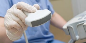 Projeto de Flávia Morais vira lei e institui o dia do médico ultrassonografista